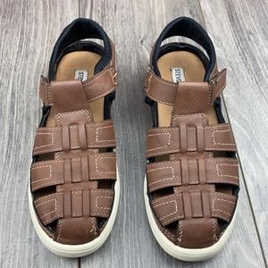Steve Madden Boys Sandals Size 3